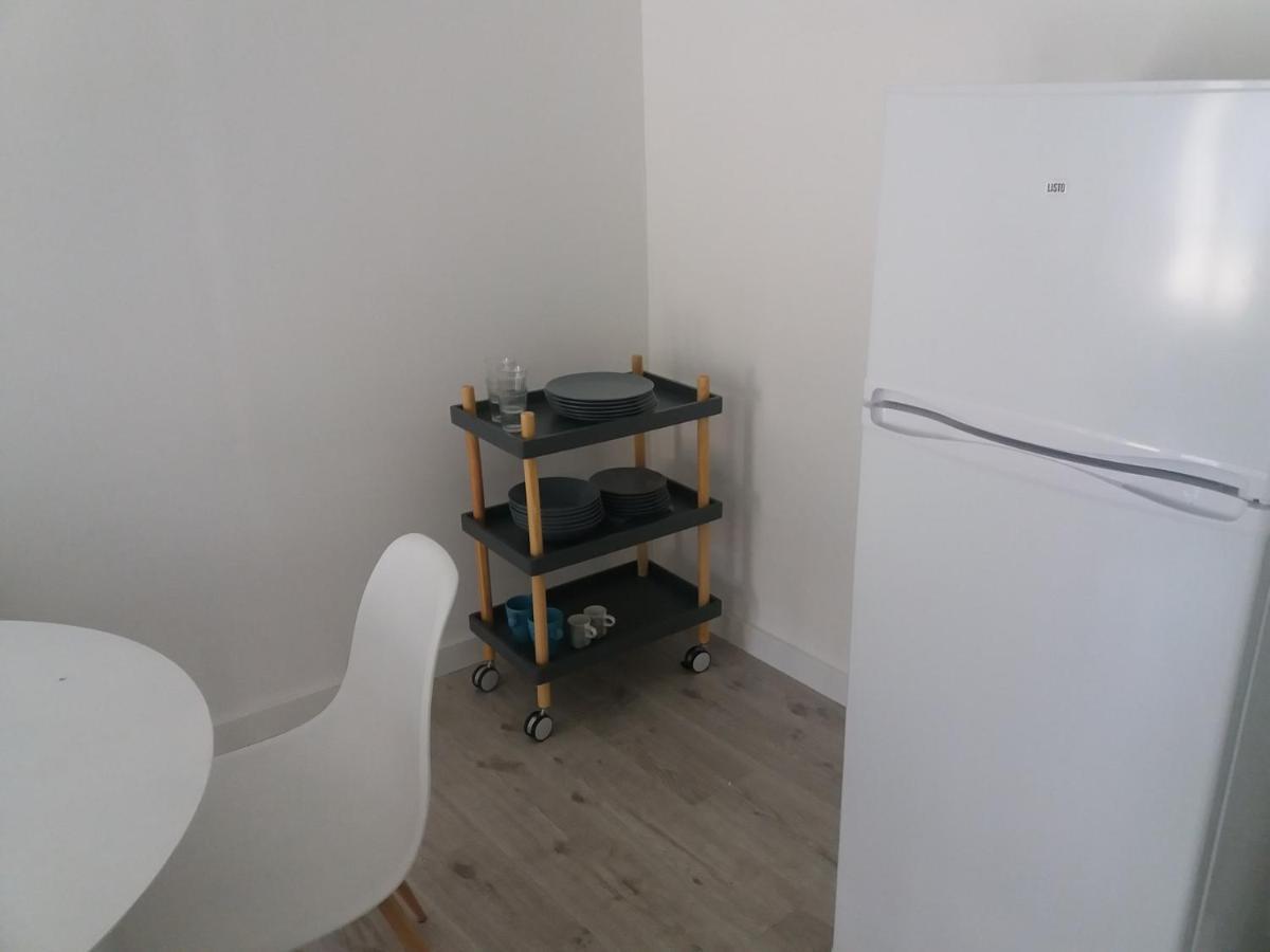 Appartement Netflix Centre De Vienne Pres De Lyon Luaran gambar